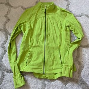 Lululemon Neon Yellow Forme Jacket Cuffins 12